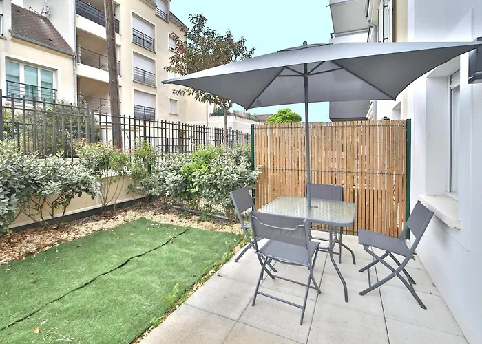 La Maison D'iris - Proche Golf Et Rer A 메종라피트