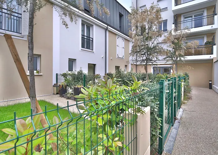 La Maison D'iris - Proche Golf Et Rer A 펜션